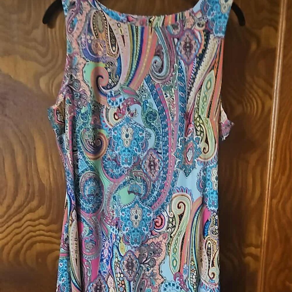 Tommy Hilfiger Colorful Paisley Floral